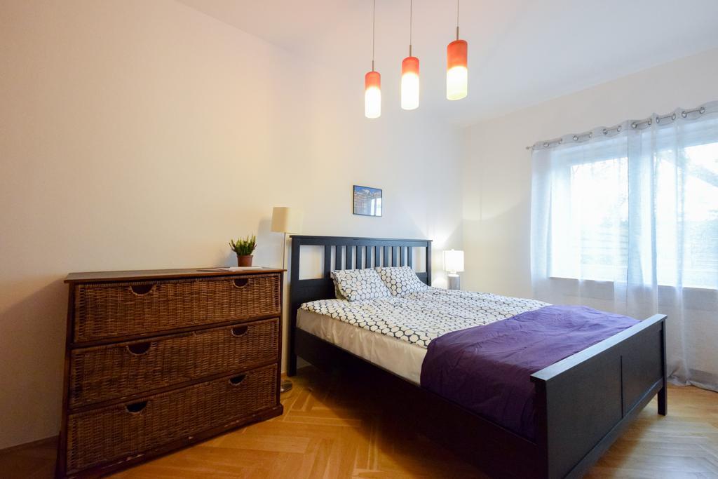 Shortstaypoland Bialobrzeska Varsavia Esterno foto